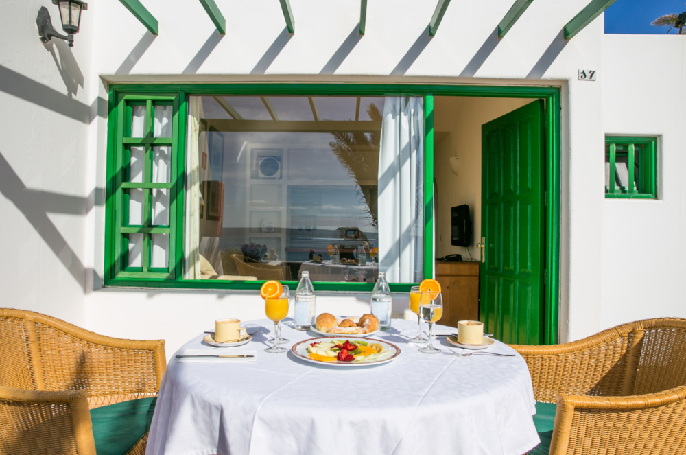 Apartamentos Livvo Las Gaviotas Puerto del Carmen  Extérieur photo