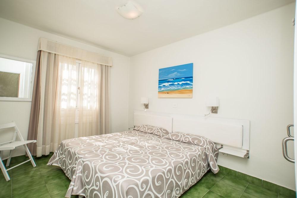 Apartamentos Livvo Las Gaviotas Puerto del Carmen  Extérieur photo