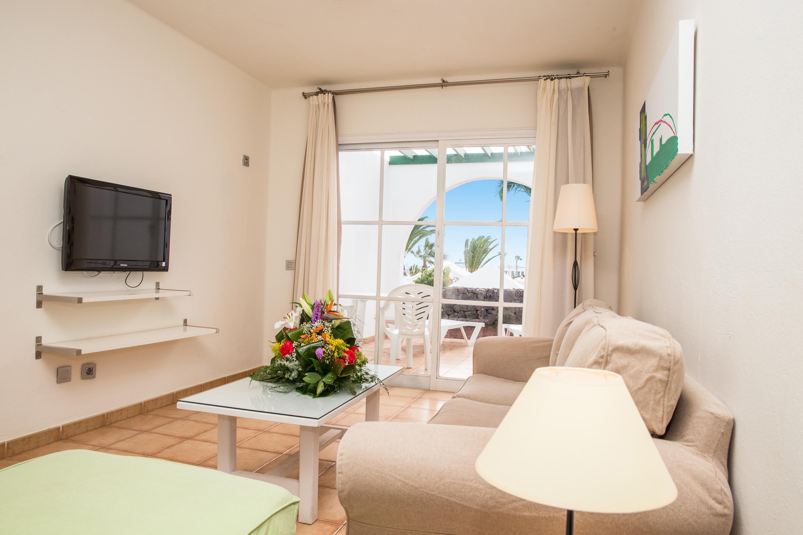 Apartamentos Livvo Las Gaviotas Puerto del Carmen  Extérieur photo