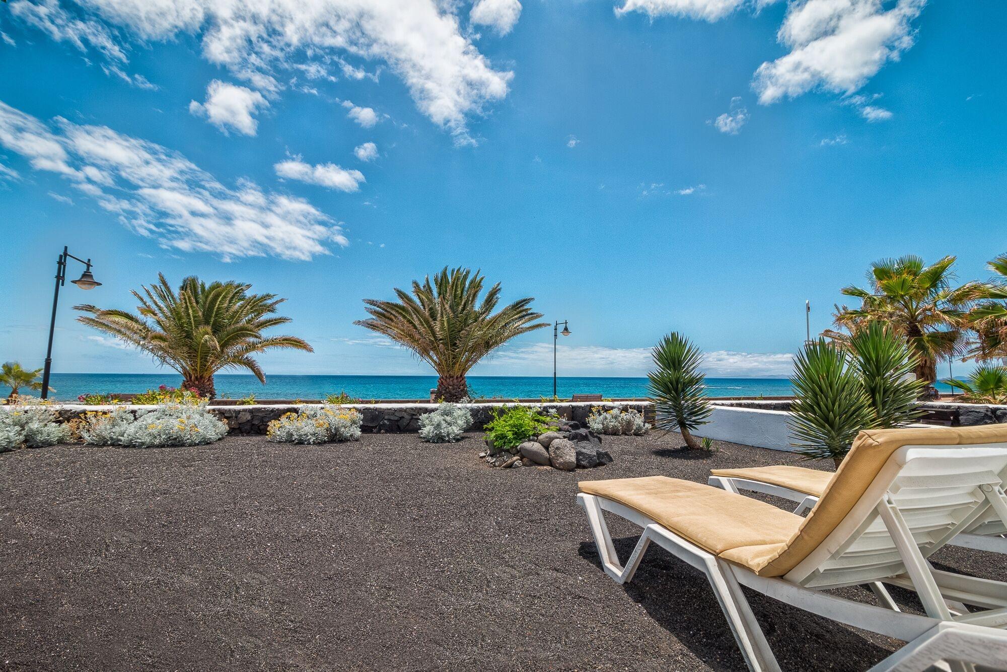 Apartamentos Livvo Las Gaviotas Puerto del Carmen  Extérieur photo