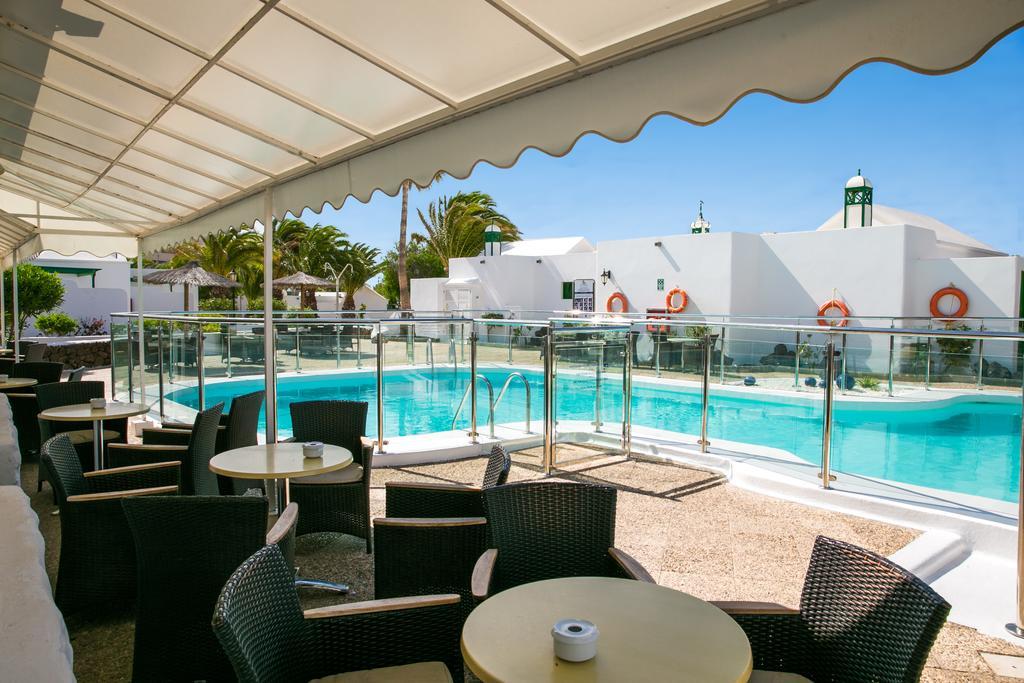 Apartamentos Livvo Las Gaviotas Puerto del Carmen  Extérieur photo